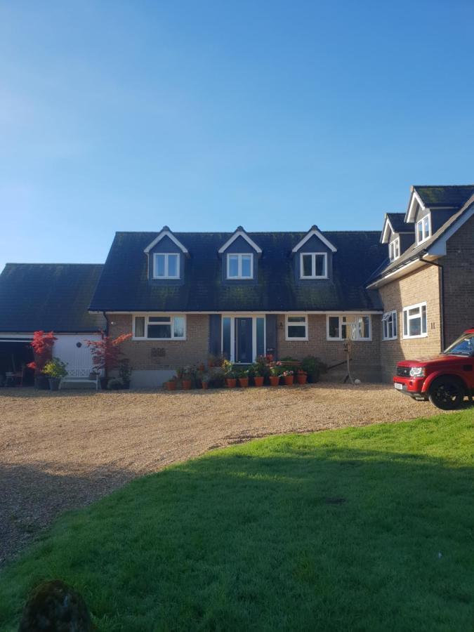 Goshens Farm B&B Wootton Bridge  Exteriör bild